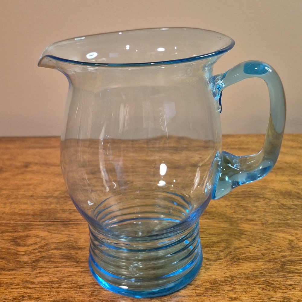 VINTAGE MCM 1970s Aqua Blue Glass Pitcher & Set of 4 Matching Glass Tumblers - Picture 11 of 17